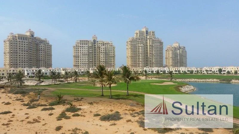 Amazing 3 Bed Lagoon View Beach /Pool /Mall Access63859192115587110
