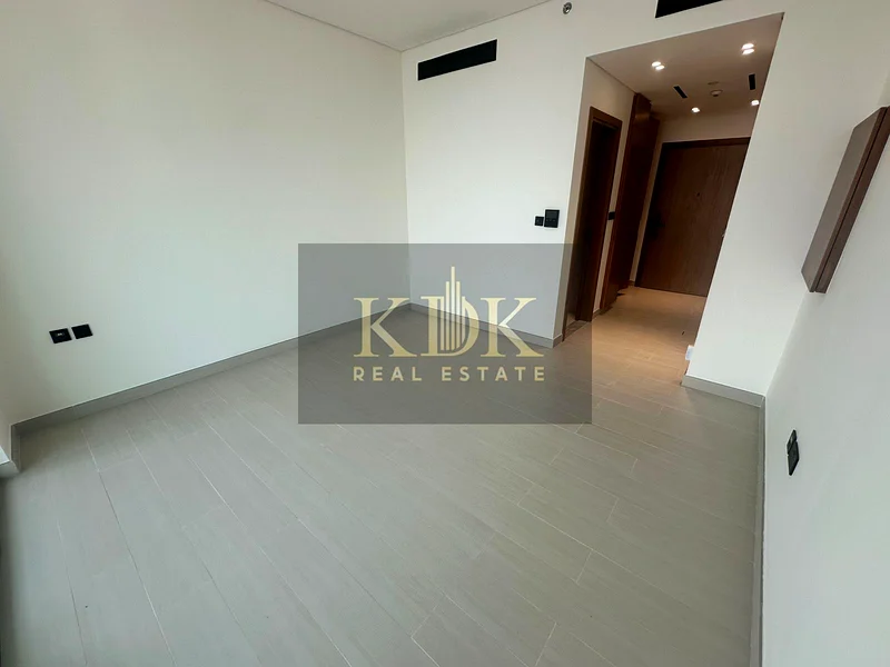Pool  View | Prime Location | Spacious Unit63785586433667113