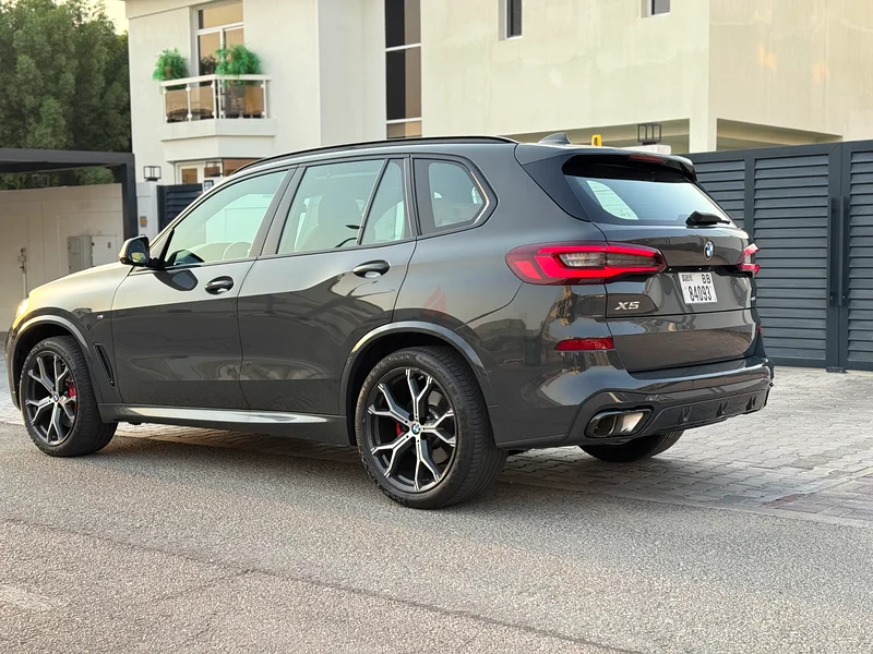 BMW X5 M40 Sport Xdrive63612446492802113