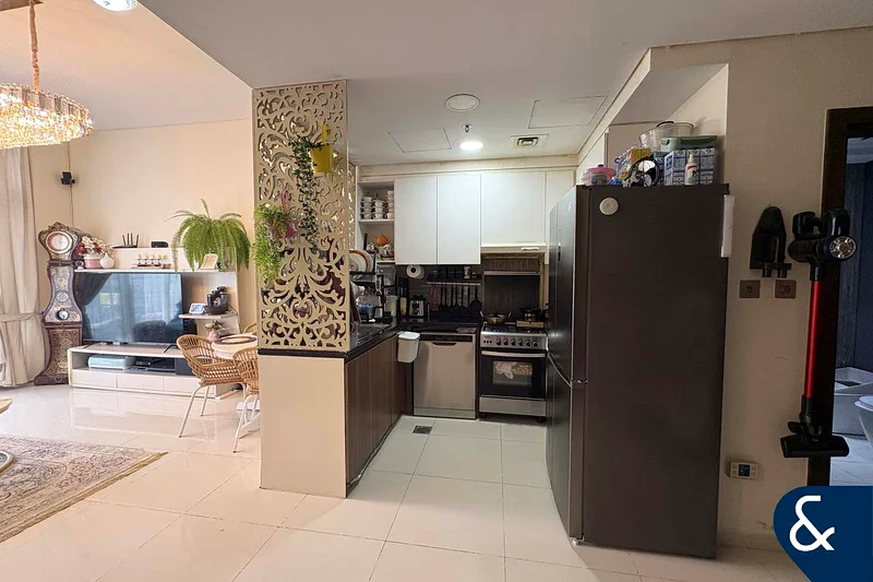 Vacant On Transfer | Pool View | 1Bedroom63972218035074112