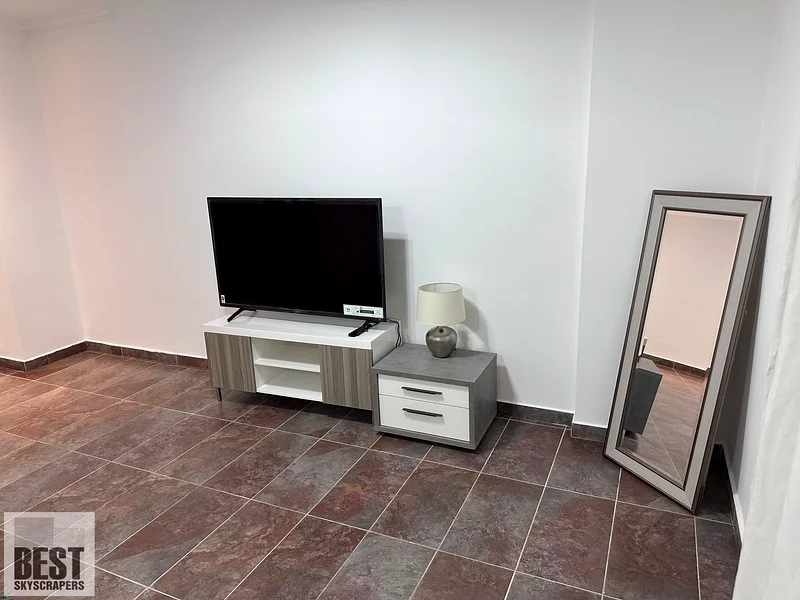 مؤثث / موقع ممتاز / بدون رسوم تبريد63809088425858113