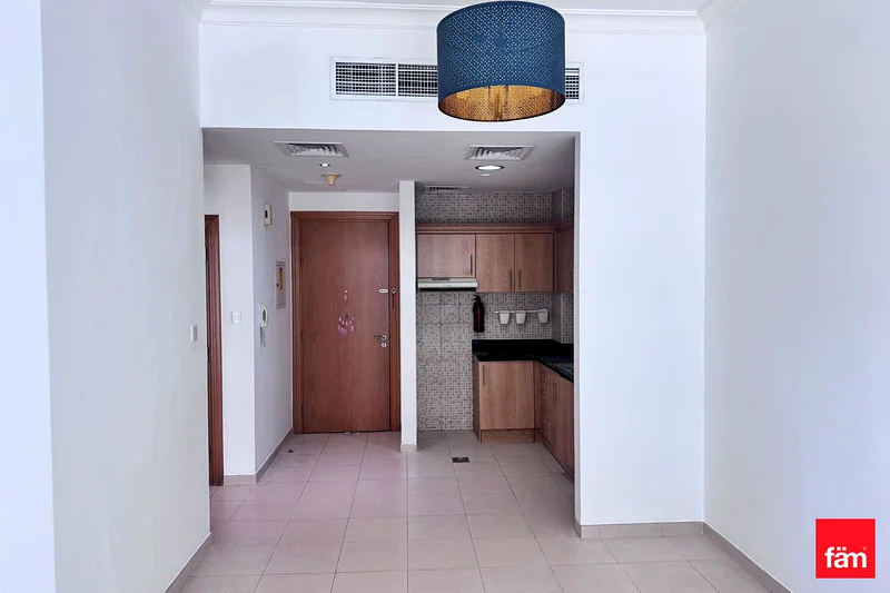 موقع متميز | غير مؤثث | شاغر63789813038978112