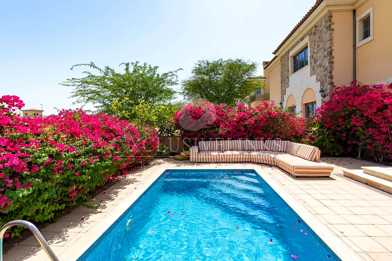 Doral | Rectangle Pool | Golf View | Exclusive63727973558913113