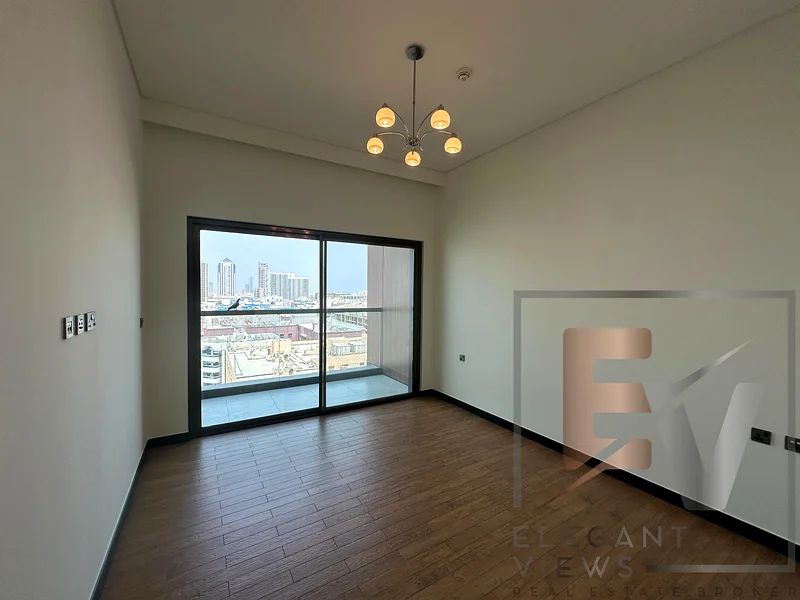 Stylish | Spacious 2R Apartment | Prime Location63767848792835112