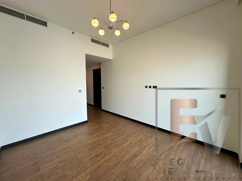 Stylish | Spacious 2R Apartment | Prime Location63767848792835114