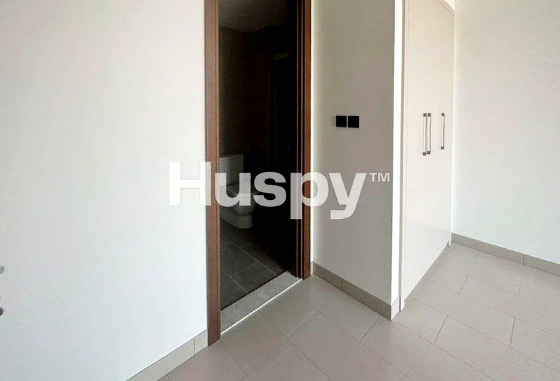 منظر المسبح | مطبخ مجهز | طابق متوسط63757668780289113
