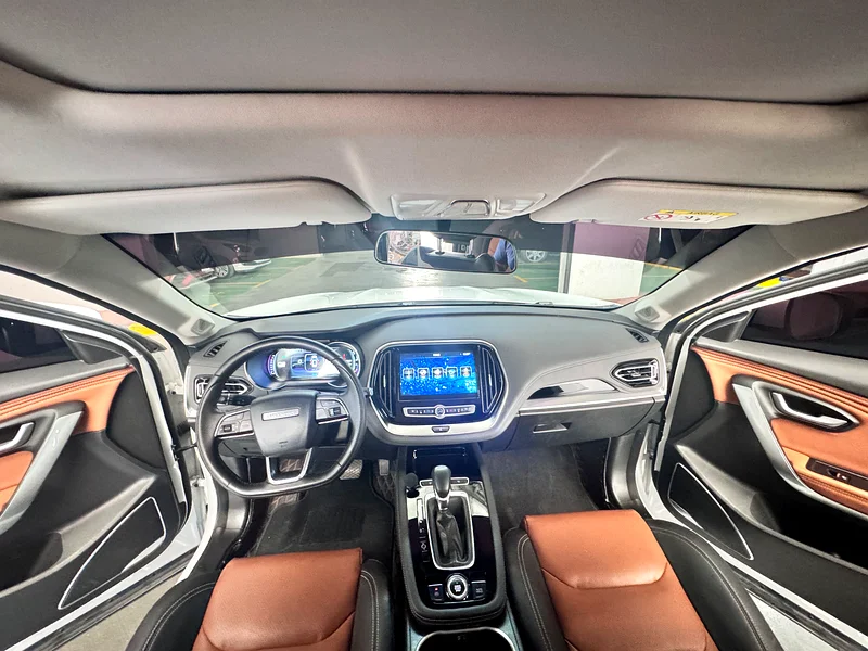 JETOUR X70 PLUS FULL OPTION #UNDER ELITE WARRANTY  TILL 2028 # ACCIDENT FREE # FOR SALE AED 58000/-63613465510273114