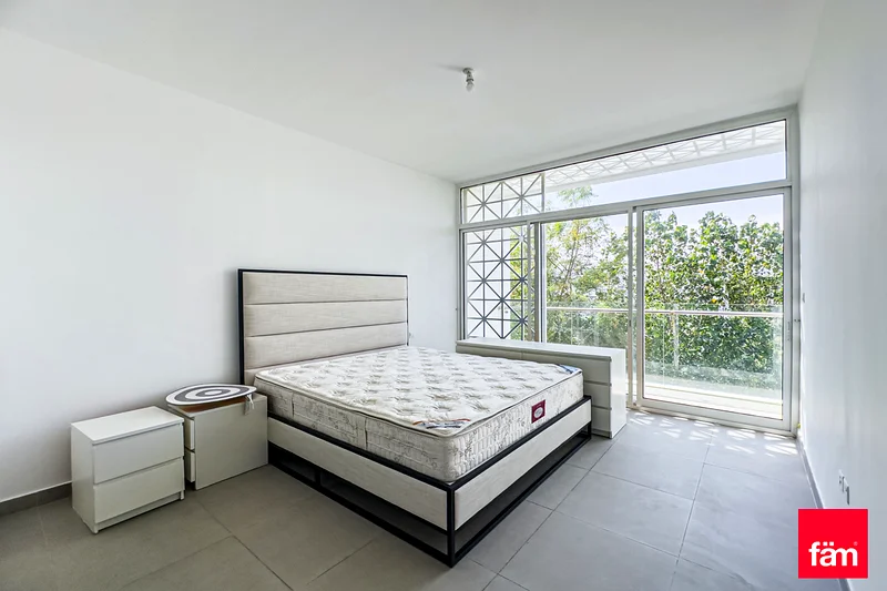 Spacious 3 Bed Type A | Single Row63731179116289114