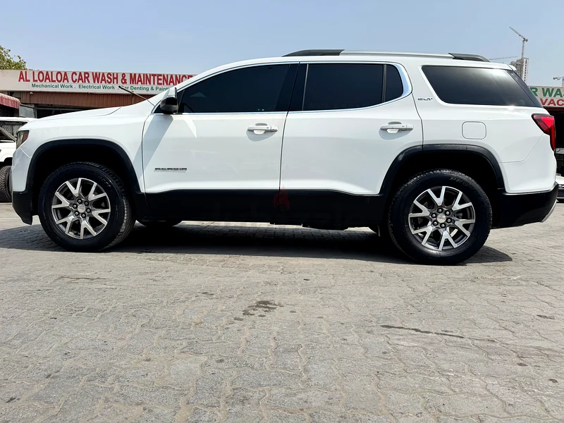 GMC أكاديا موديل 202063612057980929112