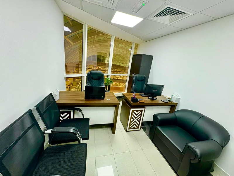 Stunning Office | Free Utilities | Bank Account Assistance63618314833027112