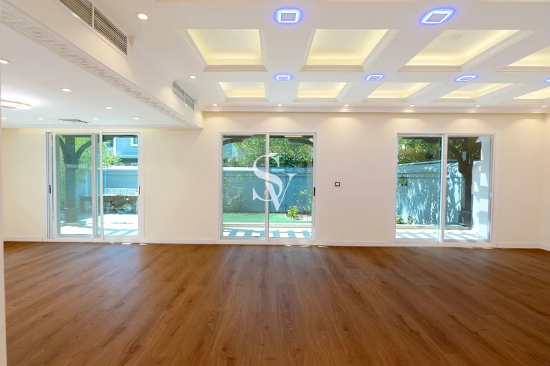 4BD مُحدَّثة فريدة | وحدة زاوية في النهاية مع تصميمات مناظر طبيعية63724503699458113
