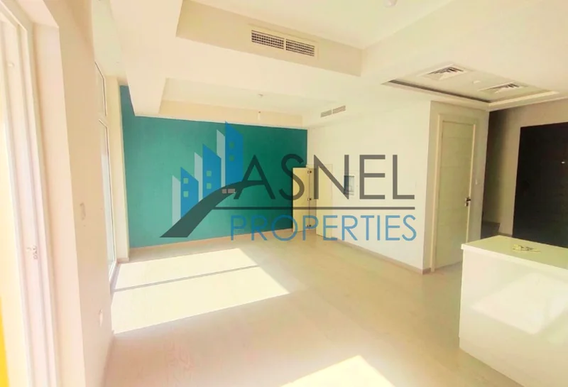 عرض ساخن | تخطيط واسع | جاهز للانتقال63740961681282111