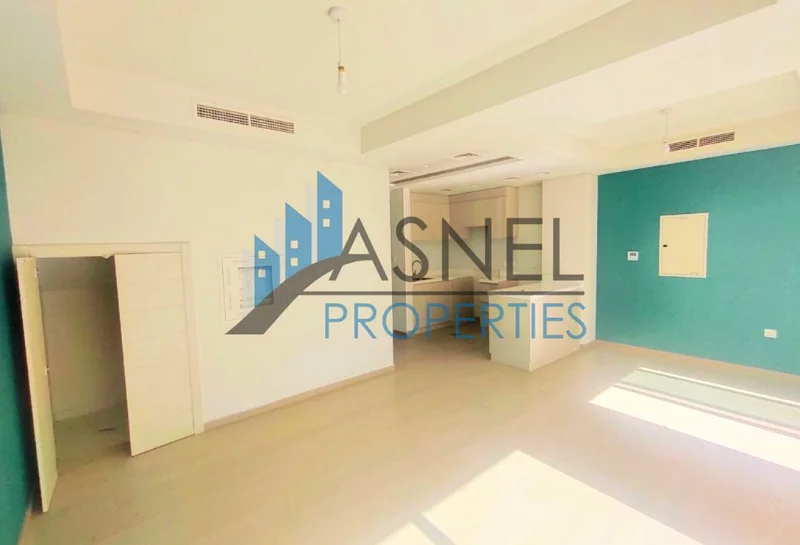 عرض ساخن | تخطيط واسع | جاهز للانتقال63740961681282110