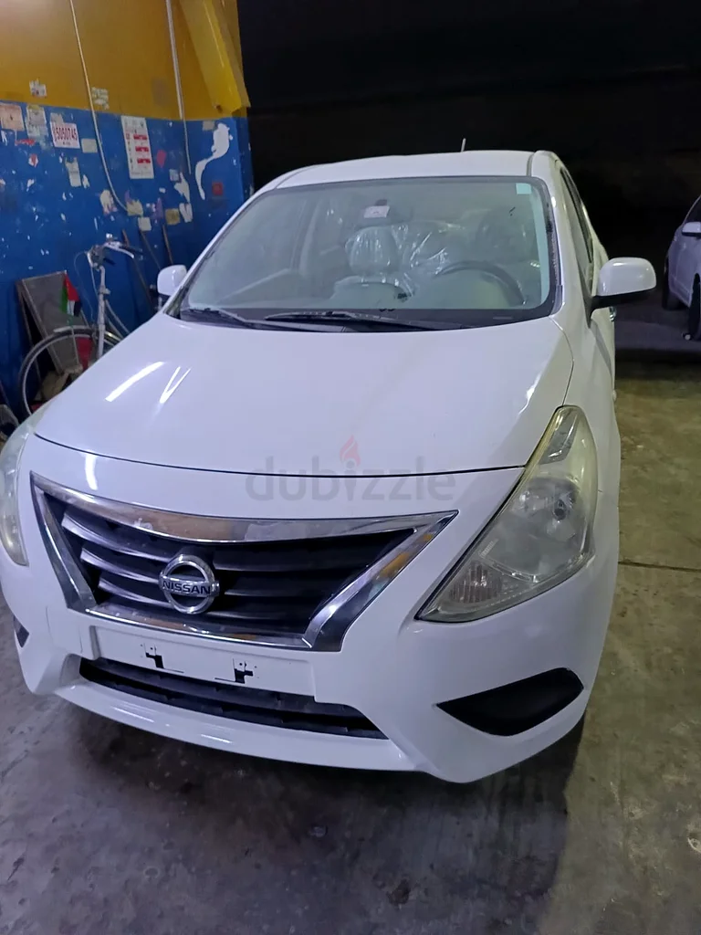 Nissan Sunny 201663612795451011110