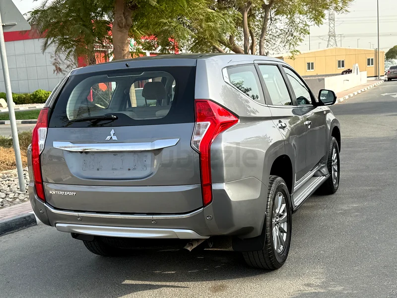 Mitsubishi Montero Sport 2017 Mid Option GCC Accident free very good condition63612068204418114