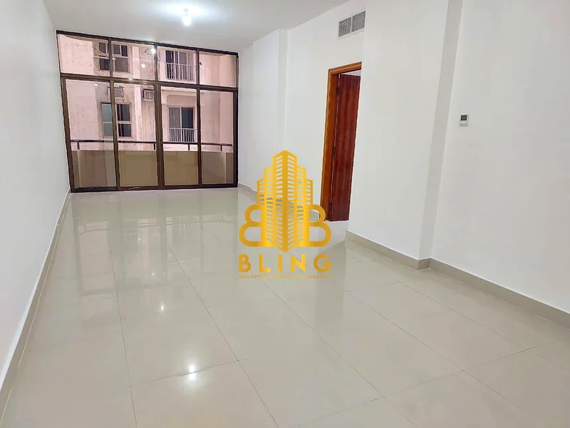 Alluring 3BHK With Balcony & Closed Kitchen63625130961027112