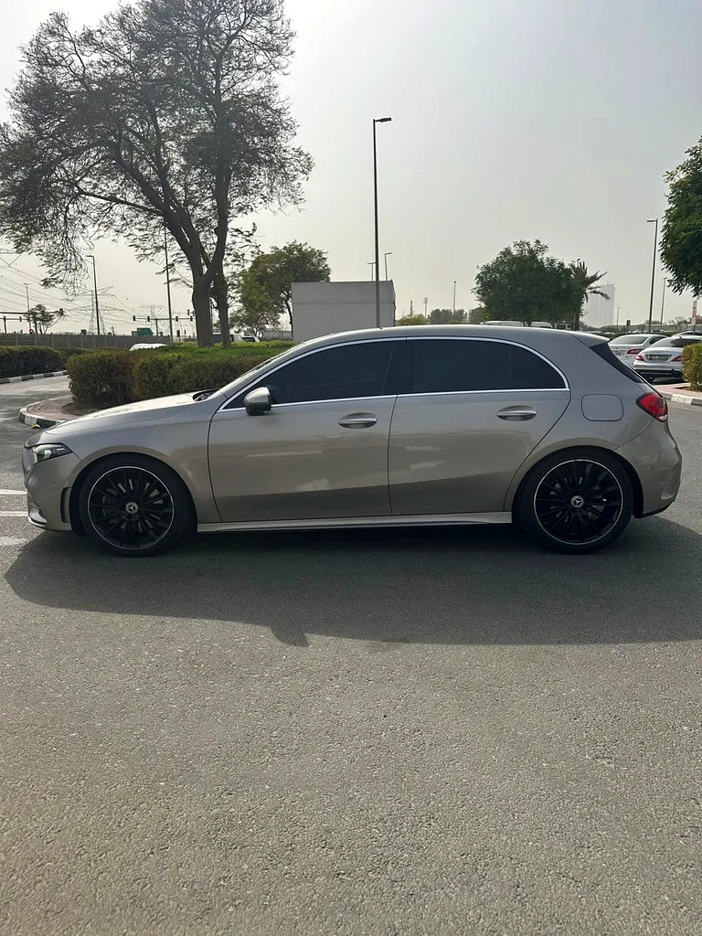 Mercedes A250 AMG 2019 fully loaded no paint no accident63613135860225112