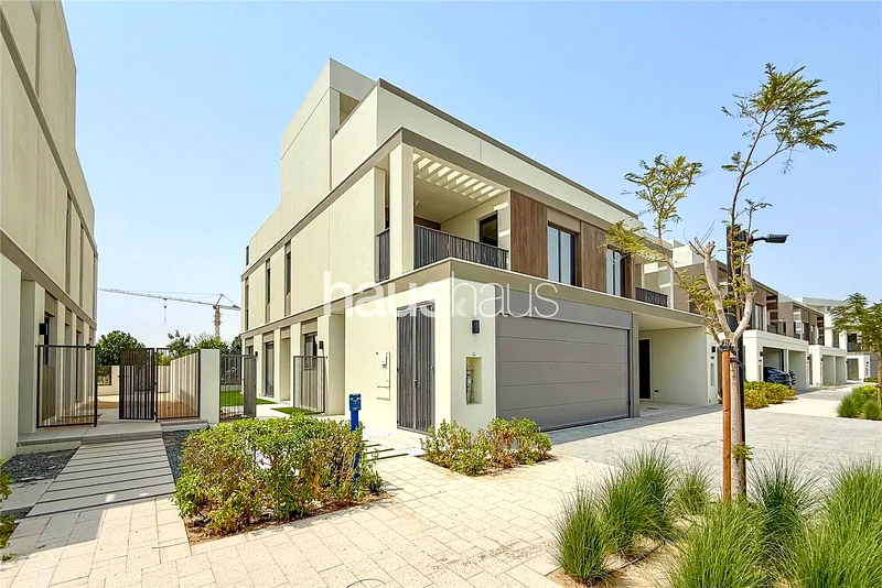 Full Developer Upgrades | Landscaped | Single Row63929934715522110