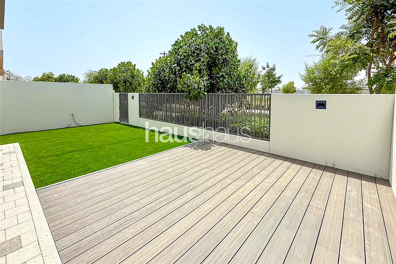 Full Developer Upgrades | Landscaped | Single Row63929934715522111