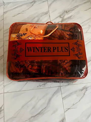 Cozy Winter Plus Bedding Set for Snug Nights