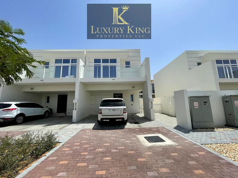 Amazing Community | Vacant | Spacious Layout64003948436227110