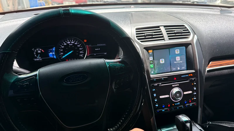 Ford explorer Limited63613463669635113