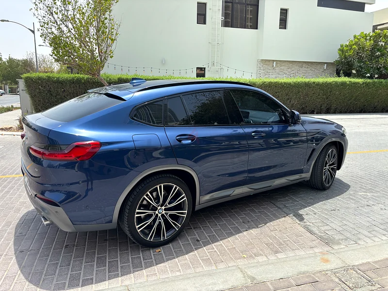 بي إم دبليو x4 إم-كيت (قيادة سيدة)63699046983555113