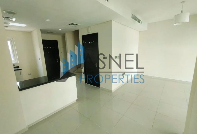 Vacant Corner Unit | Single Row | Ready for Move-In63747902146306110
