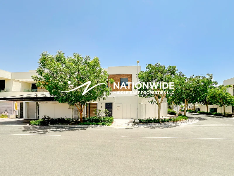 Corner 5BR| Spacious|Prime Area |Luxurious Living63848388342273110