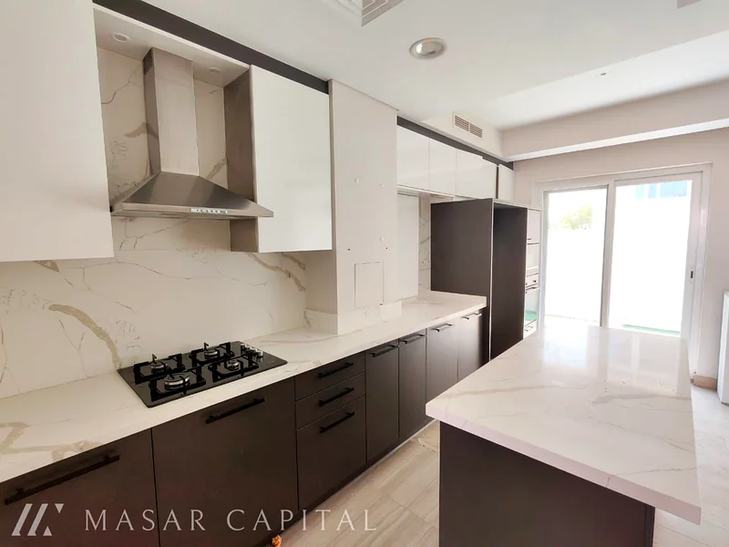 Vacant 3BR | Bright & Spacious | Back-to-Back63741340784641114