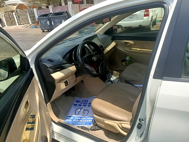 Yaris 2015 Sedan type63612448981121112