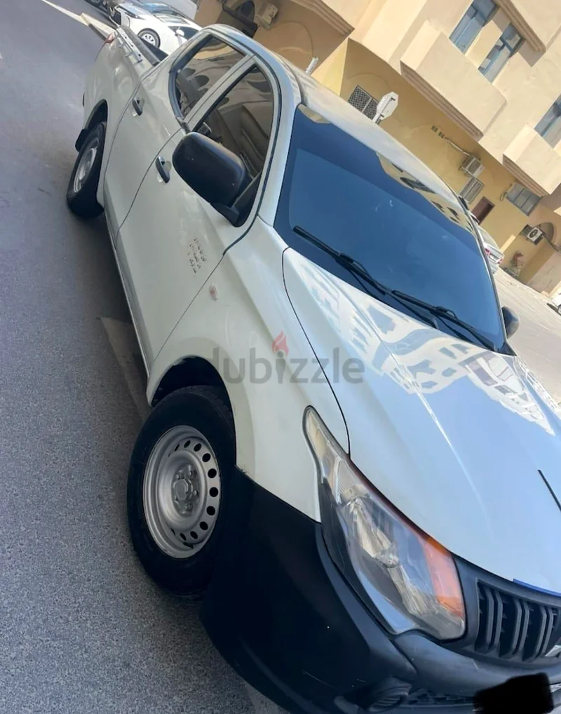ميتسوبيشي L200 بيك أب - موثوقة وفعالة63612069915523111