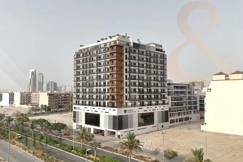 G Floor Retail | Spacious | Prime Location | JVC63825781471618114
