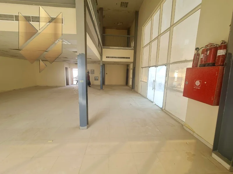 Warehouse with Free AC, Meter, and 24 kW Power Supply63622732924675114