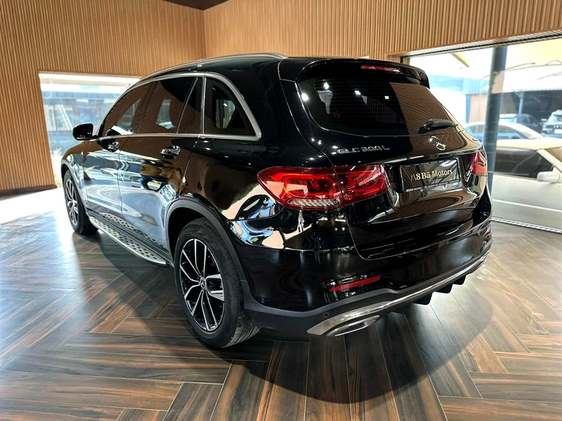 2022 مرسيدس بنز GLC 300 L • 27,692 كم • المواصفات الصينية63613461913217113