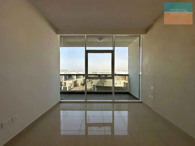 عرض ساخن | إطلالة على الشاطئ جديدة تمامًا | طابق عالٍ63864087118594113
