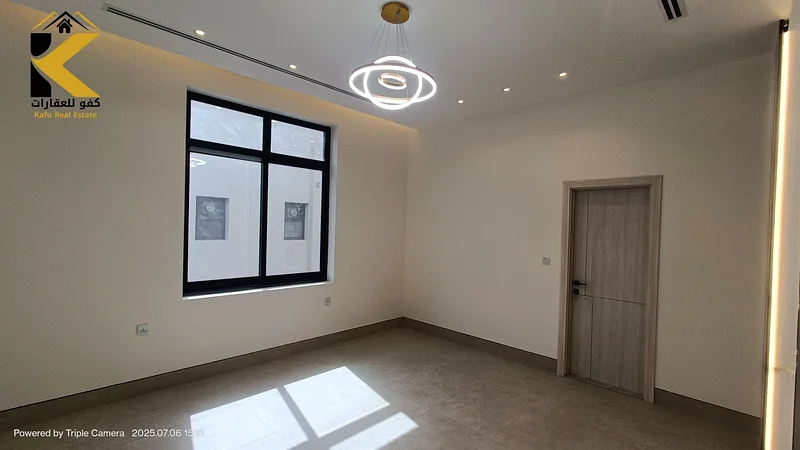 **Luxury Smart Villa for Sale – Five-Star Design and Premium Specifications** Electric main gate (Spanish motor) with 2 remotes, also Bluetooth-operat63868632256003113