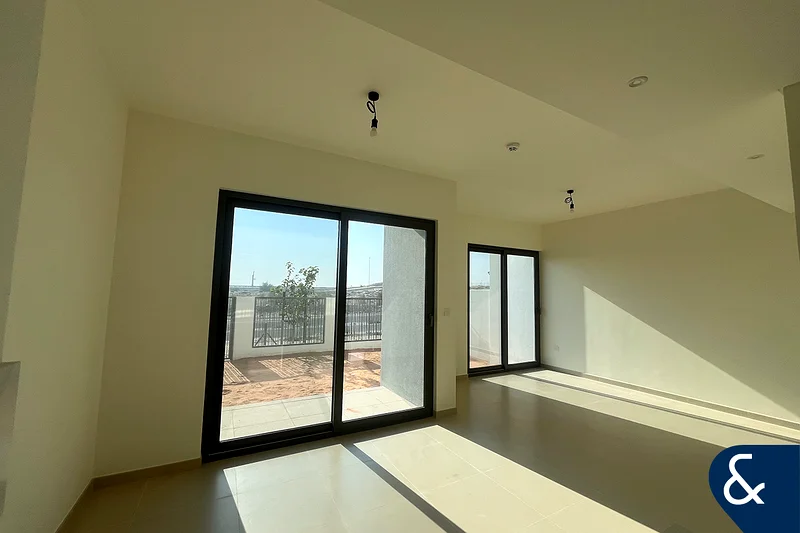 Single Row | Great Location | 3 Bedroom63929581149186112