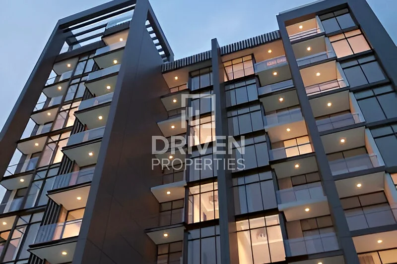 High Floor | Resale Apt with Modern Design63997298151683110