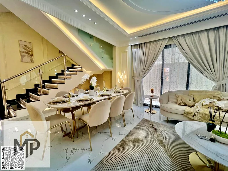 فيلا مميزة للبيع في الهيليو 2 🏡 تشمل أثاثًا فاخرًا 🛋️ ومكيفات هواء ❄️ ورسوم التسجيل الكاملة 📑 جاهزة للسكن الفوري63907043843330111