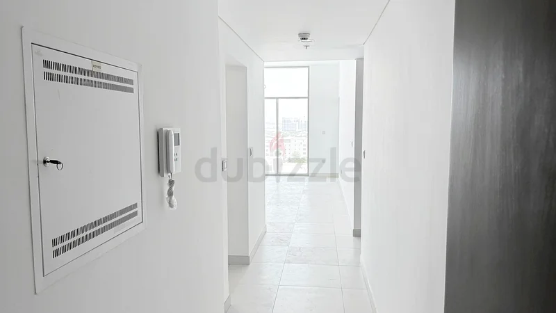 شقة نظيفة جدًا مكونة من غرفتي نوم في مبنى ربضان، مدينة موتور63727297778945110