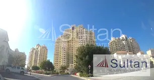 Corner Unit Lagoon View 2BR Gym/Pool/Beach Access