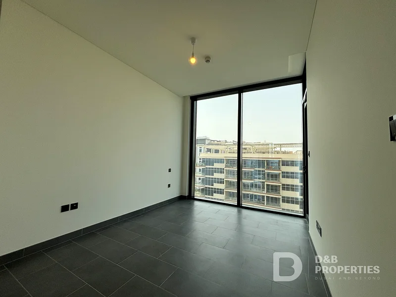 Spacious Layout | Unfurnished | Prime Location63758957270147112