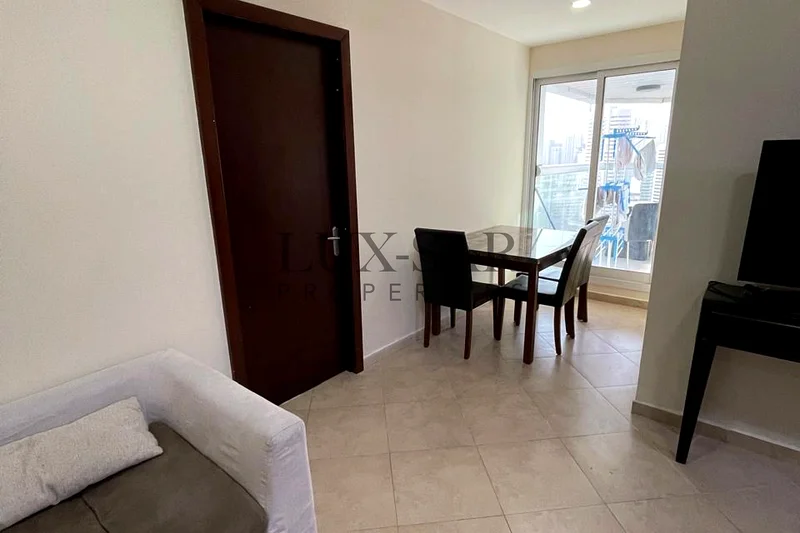 Vacant | Large Layout | Sea View63749728786817113