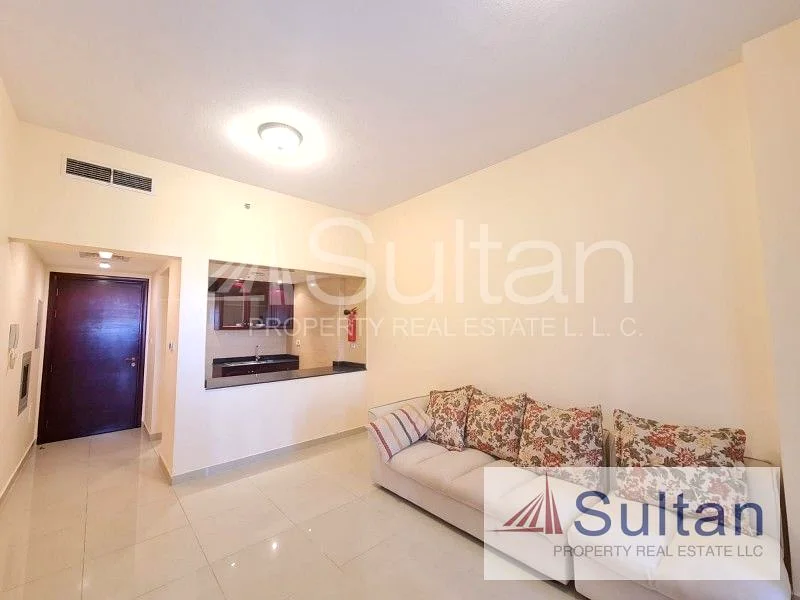 Huge 1 Bedroom Biggest Balcony Walkable To Beach63861479660417111