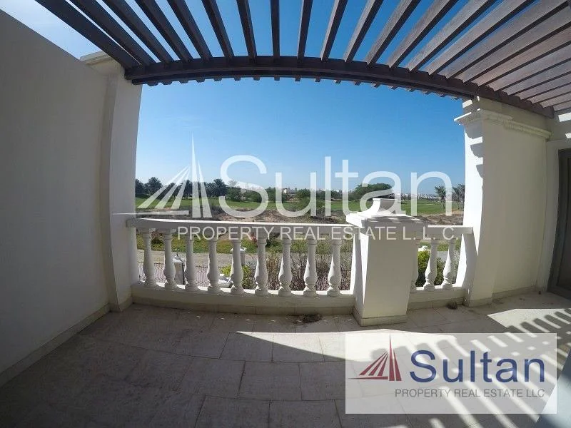 Stunning 4 Bedroom Golf & Lagoon View Near The Beach63859192107137110