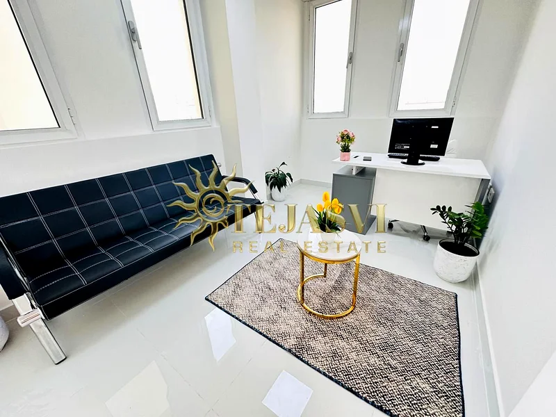 Stunning Office | Bank Account Assistance | Near to Metro Station63620023747458113