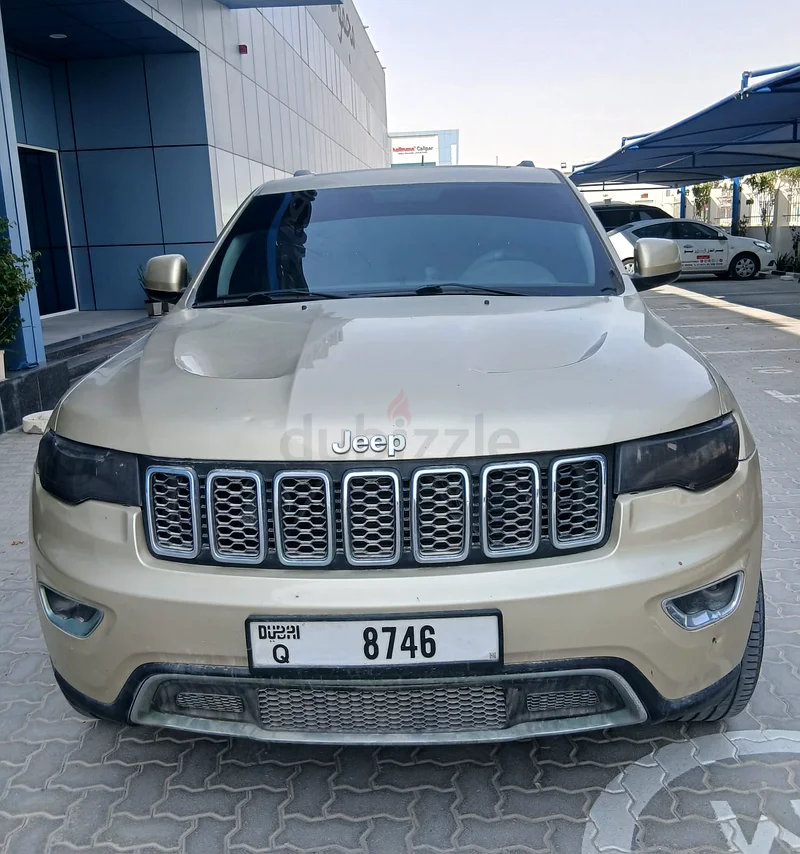 جيب جراند تشيروكى بسعر خاص63612070791811110