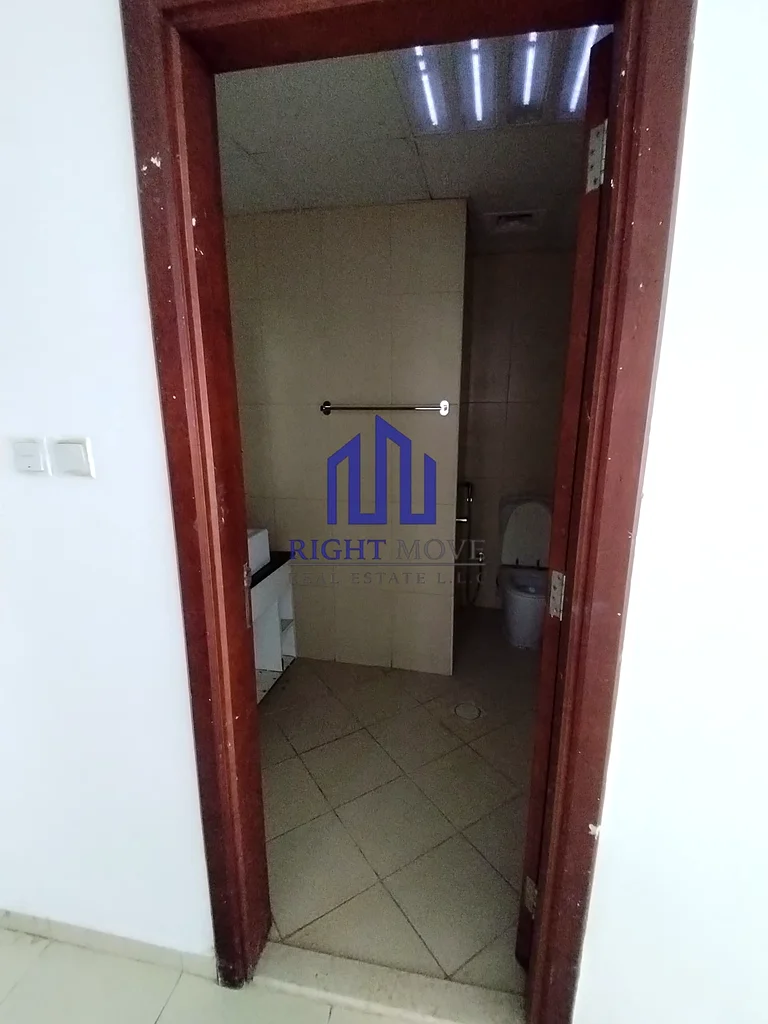 EMPTY 2 Bedroom | Biggest size | Parking63866941568771112