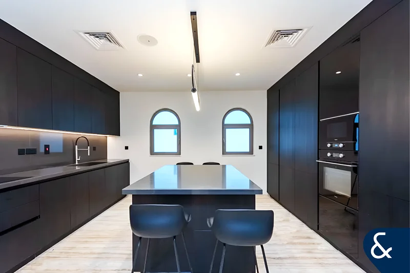 High Number | Upgraded | Skyline Views63753356757123111